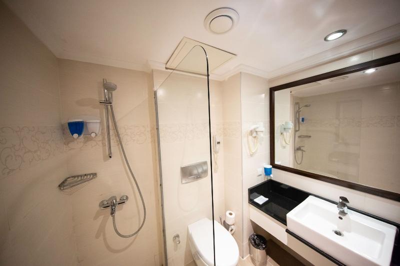 Royal Towers Hotel Kiris Экстерьер фото